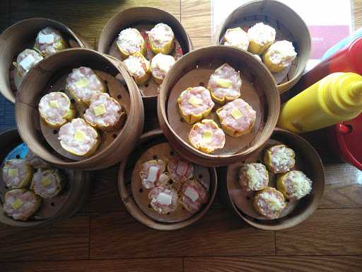 Yuk Dimsum! 1