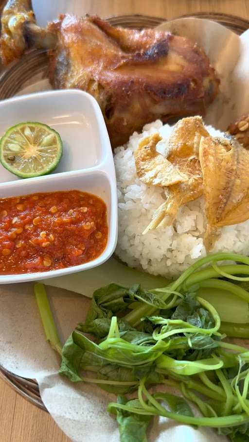 Nasi Tempong Bu Lika 6