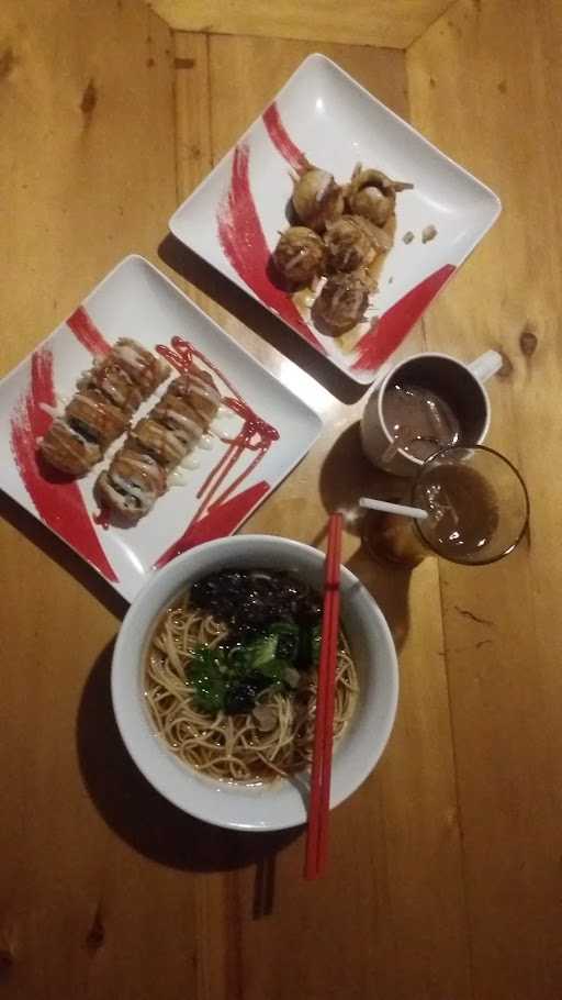 Nagoya Ramen & Sushi 10