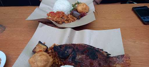 Ayam Penyet Surabaya 10