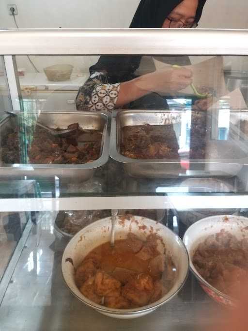 Gudeg Koyor Bu Tun Kedungmundu 3