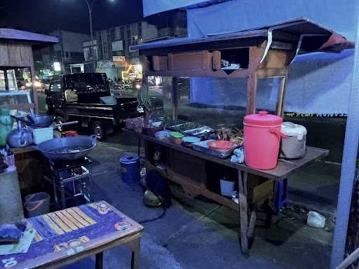 Warung 3 Tiga Bakar Goreng Kremes 7