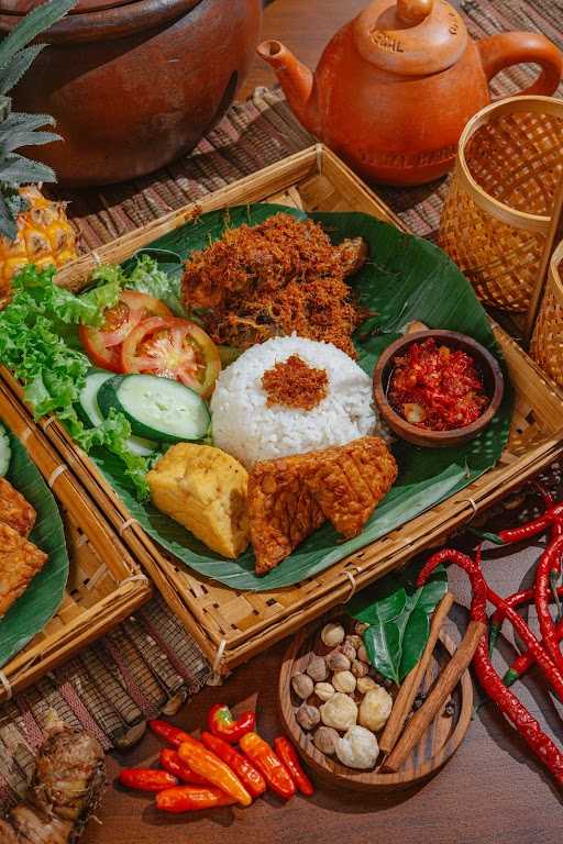 Warung Makan Pawone Simbah 10