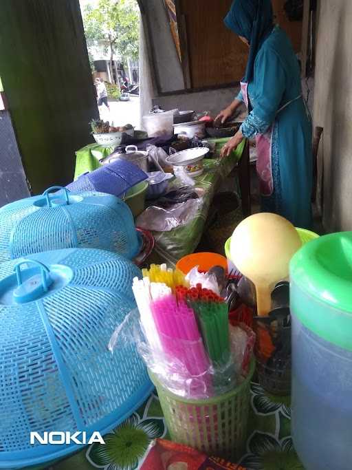 Warung Pojok Ibu Tum 6