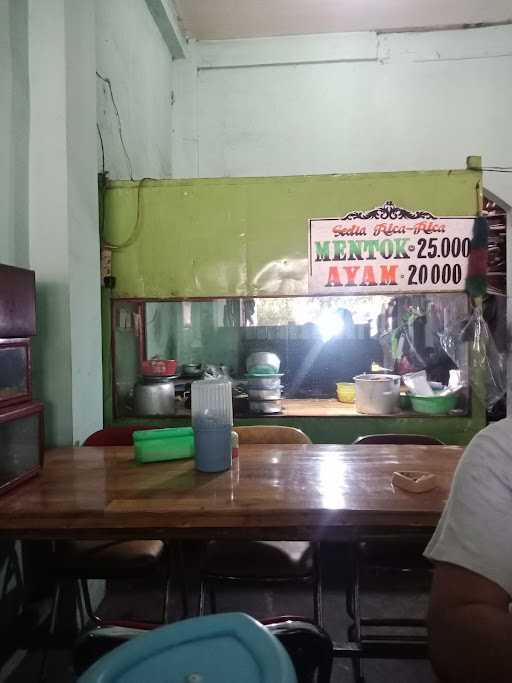 Warung Rica-Rica 3