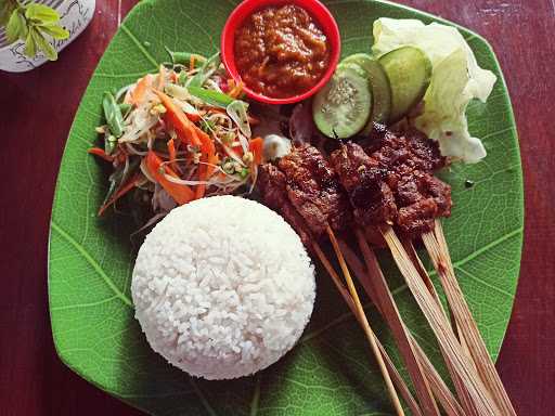 Warung Makan Kak Man 8