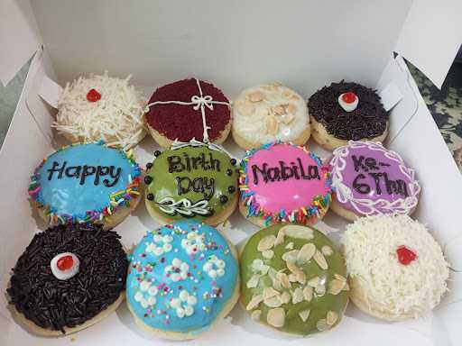 Dapoer Arsy (Arsy Donuts) 9