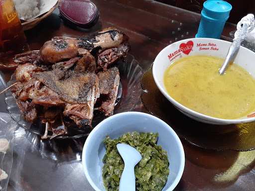 Bebek Goreng Bu Sri Sadegan 9