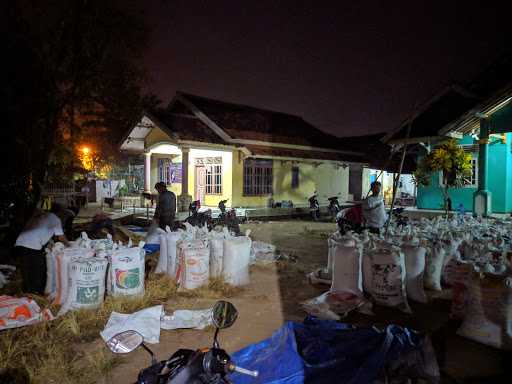 Nasi Uduk Mamah Engkam 3