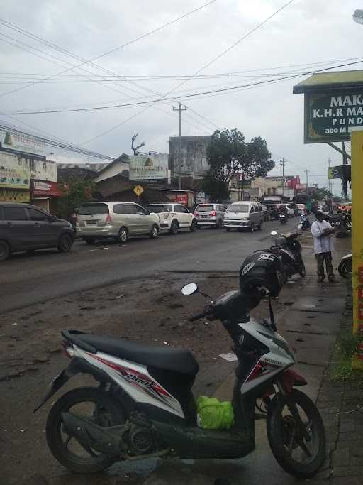 Rumah Makan Pak Kadi 8