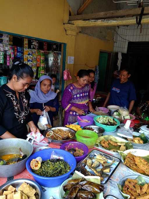 Warung Nasi Neng Dinda 3