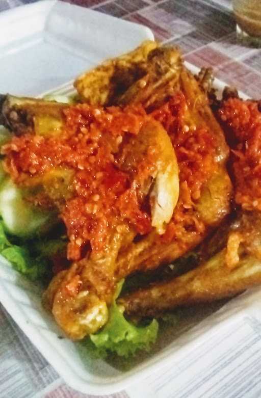 Ayam Goreng Penyet Sendangmas 10