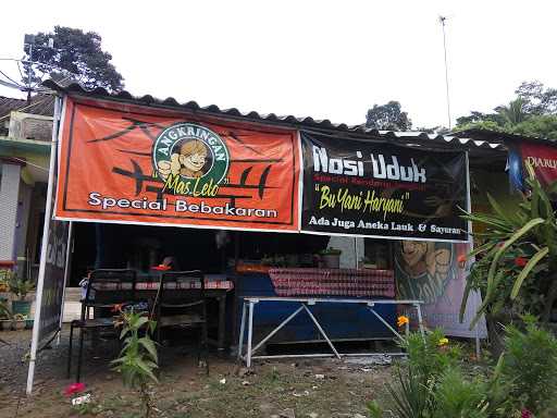 Nasi Uduk Bu Yani Haryani 2