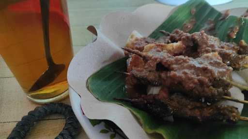 Sate Sapi Suruh (Cabang Plumbon) 5