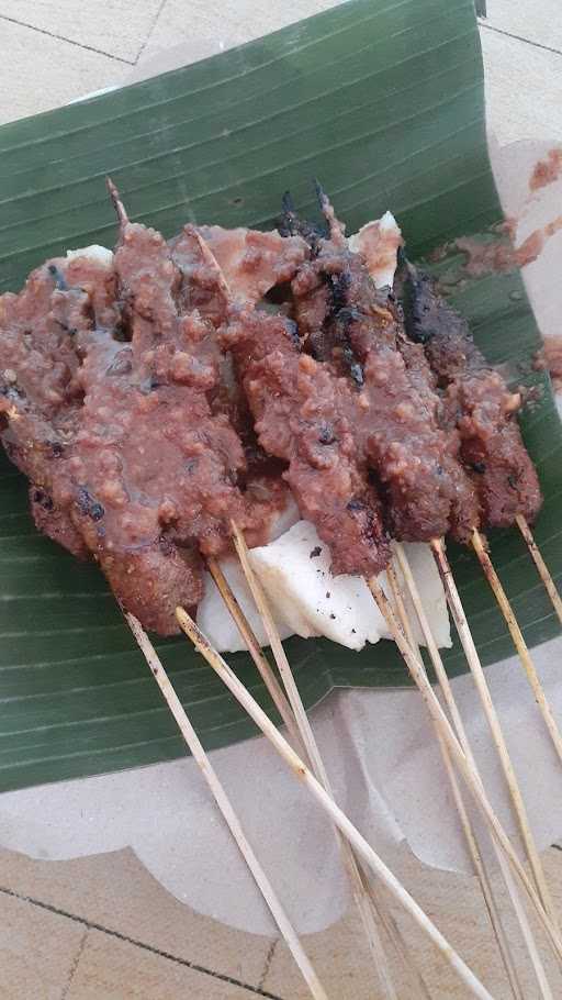 Sate Sapi Suruh (Cabang Plumbon) 3