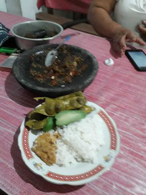 Warung Makan Mbak Nah 2