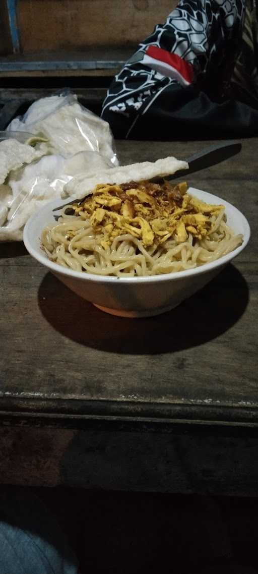 Mie Ayam Lampu Merah Tenggarang 2