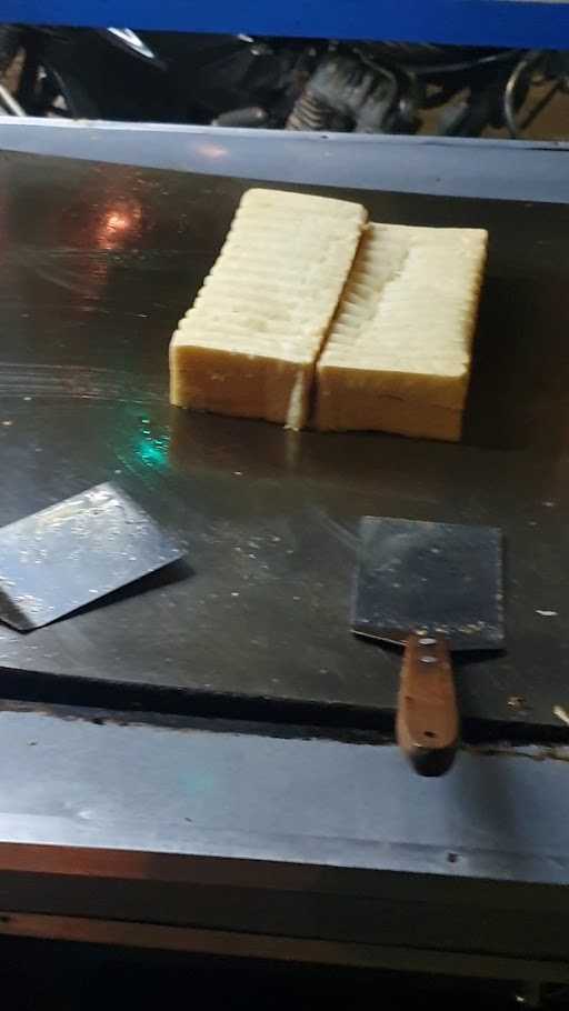 Roti Bakar Tenggilis 1