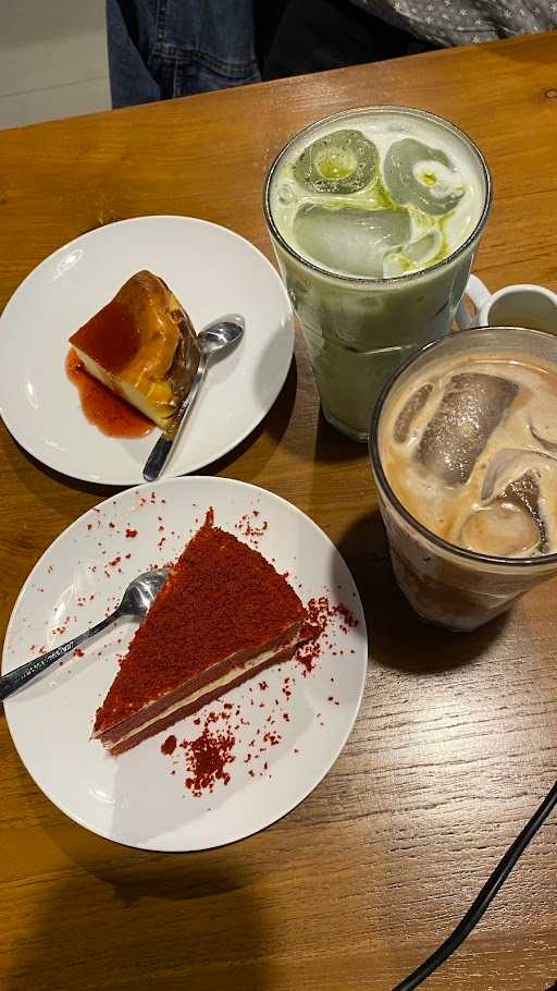 Serundai Cafe Surabaya 2