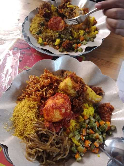 Nasi Kuning Ambon Poka 4