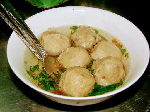 Seblak/Baso Ceu Ugi 5