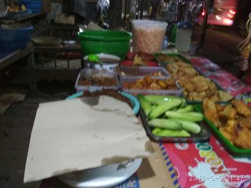 Warung Uduk Malam 4