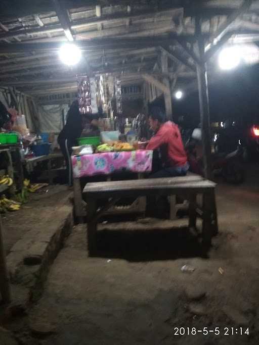 Warung Uduk Malam 7