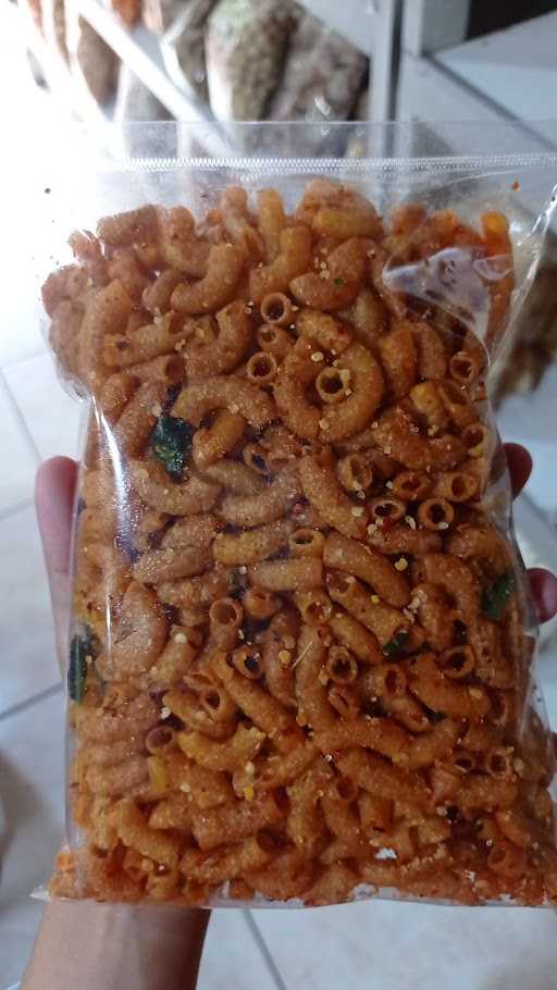 Toko Gemilang Snack 4