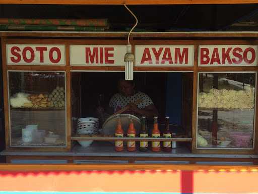 Warung Bakso Pertigaan Sadranan 4