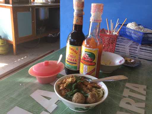 Warung Bakso Pertigaan Sadranan 3