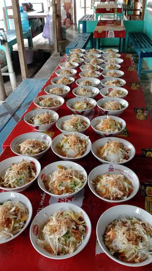 Warung Makan Kembar Groub 4