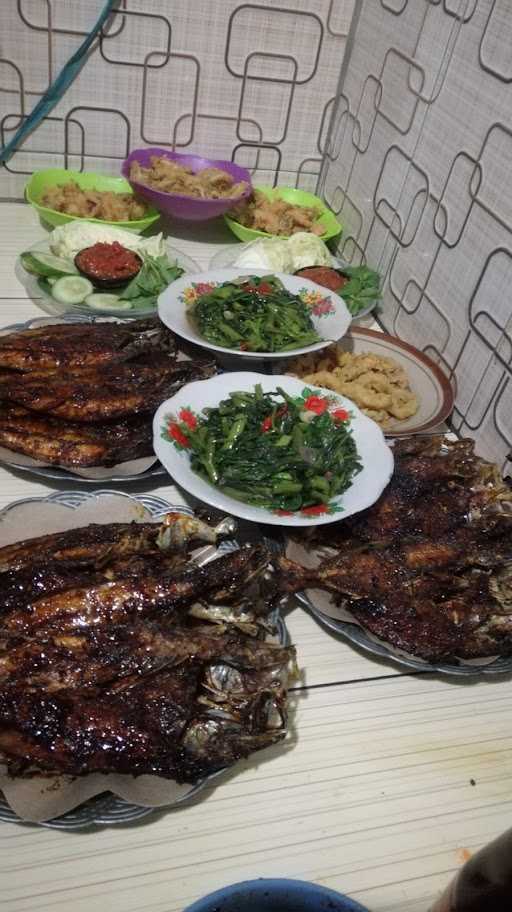 Warung Seafood Pandanan 9