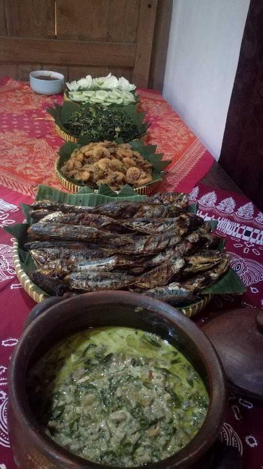 Warung Seafood Pandanan 5