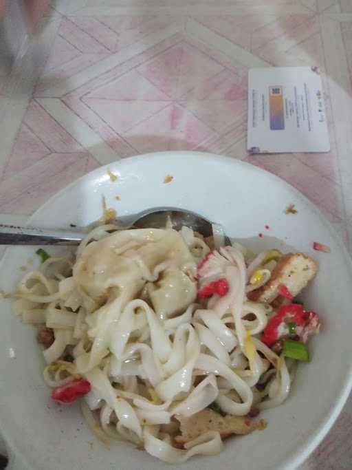 Bakmi Yi Fo 7