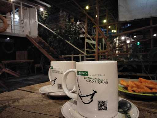 One Cafe & Resto 9