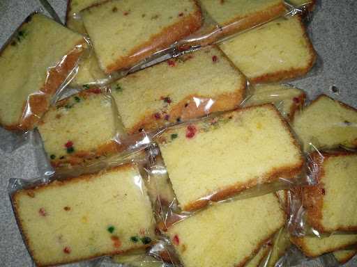 Tentang Kue 7