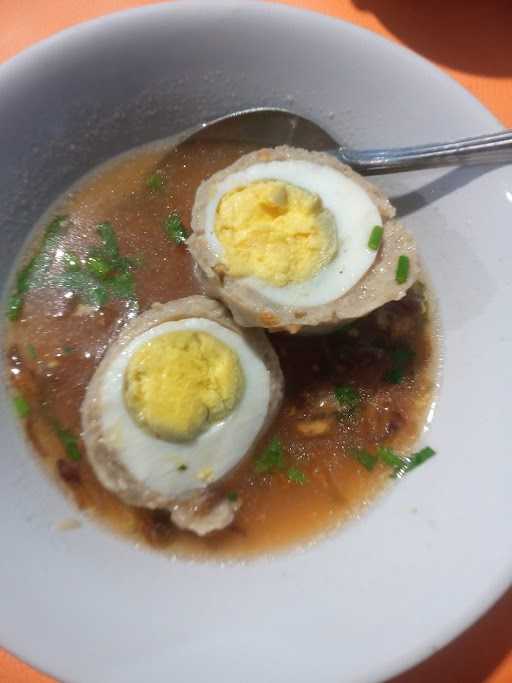 Bakso Sadirah (Kios Perempatan) 8