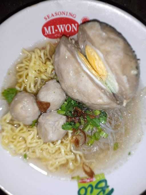 Bakso Sadirah (Kios Perempatan) 5