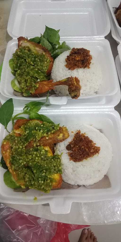 Ayam Penyet Sambal Ijo Noe Gurillem 3