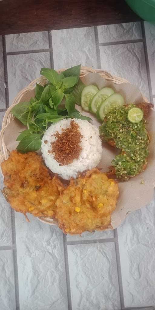 Ayam Penyet Sambal Ijo Noe Gurillem 2