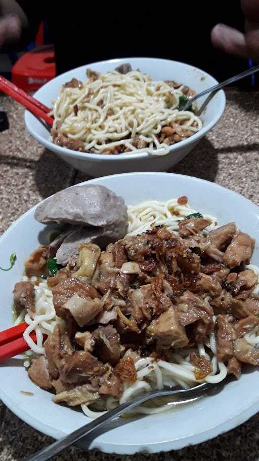 Bakso & Mie Ayam Asli Winogiri 5