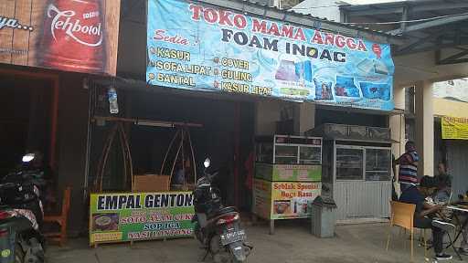 Empal Gentong Khas Cirebon 1