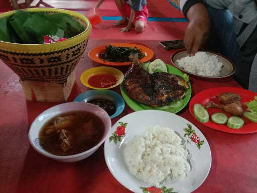 Rumah Makan Sangu Akeul 9