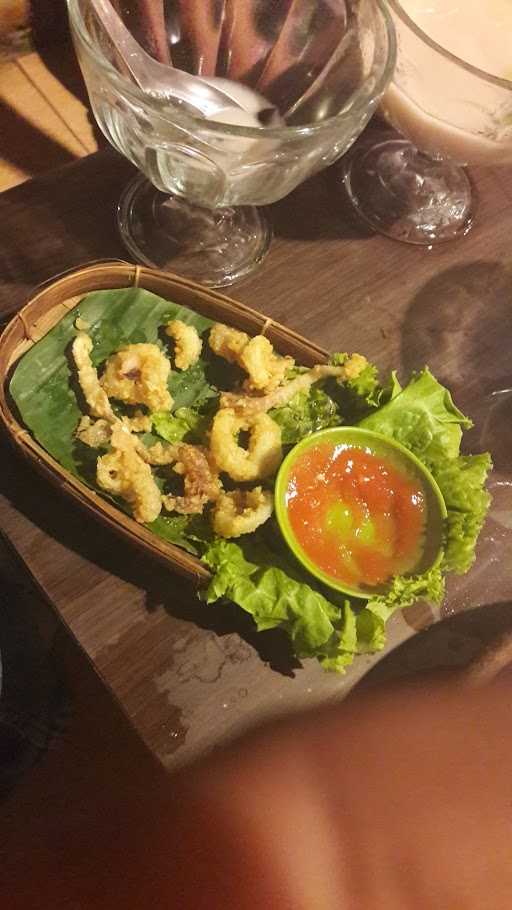 Saung Raja, Ipang Resto 1