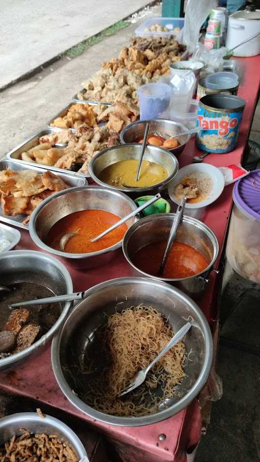 Warung Uduk Ibu Emut 1