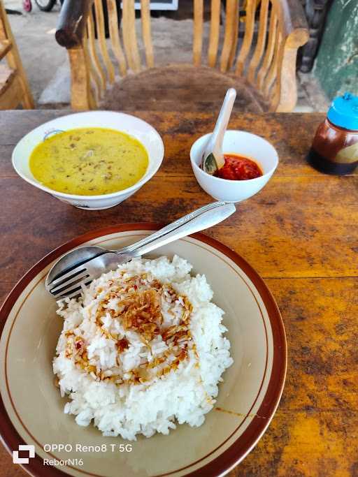 Warung Makan Bmw, Bu Ruby 2