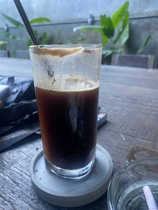 Dwo Coffee 1