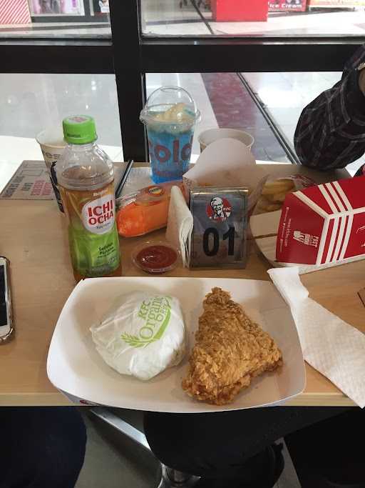 Kfc Box Ramayana Salatiga 5