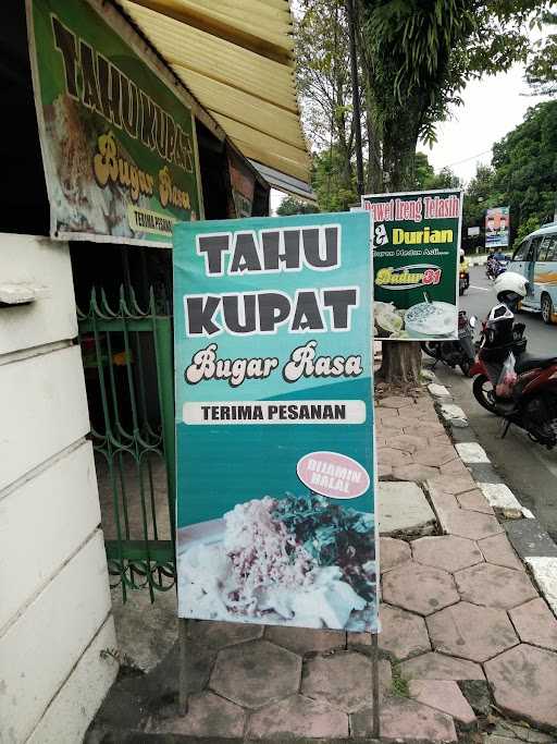 Kupat Tahu & Dawet Ireng Durian 5