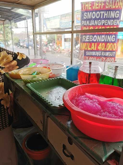 Warung Makan & Es Jawa 6